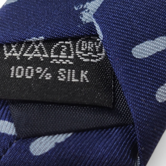 MUSEUM OF CRIME & PUNISHMENT Hand print Tie Blue Silk - Picture 5 of 5